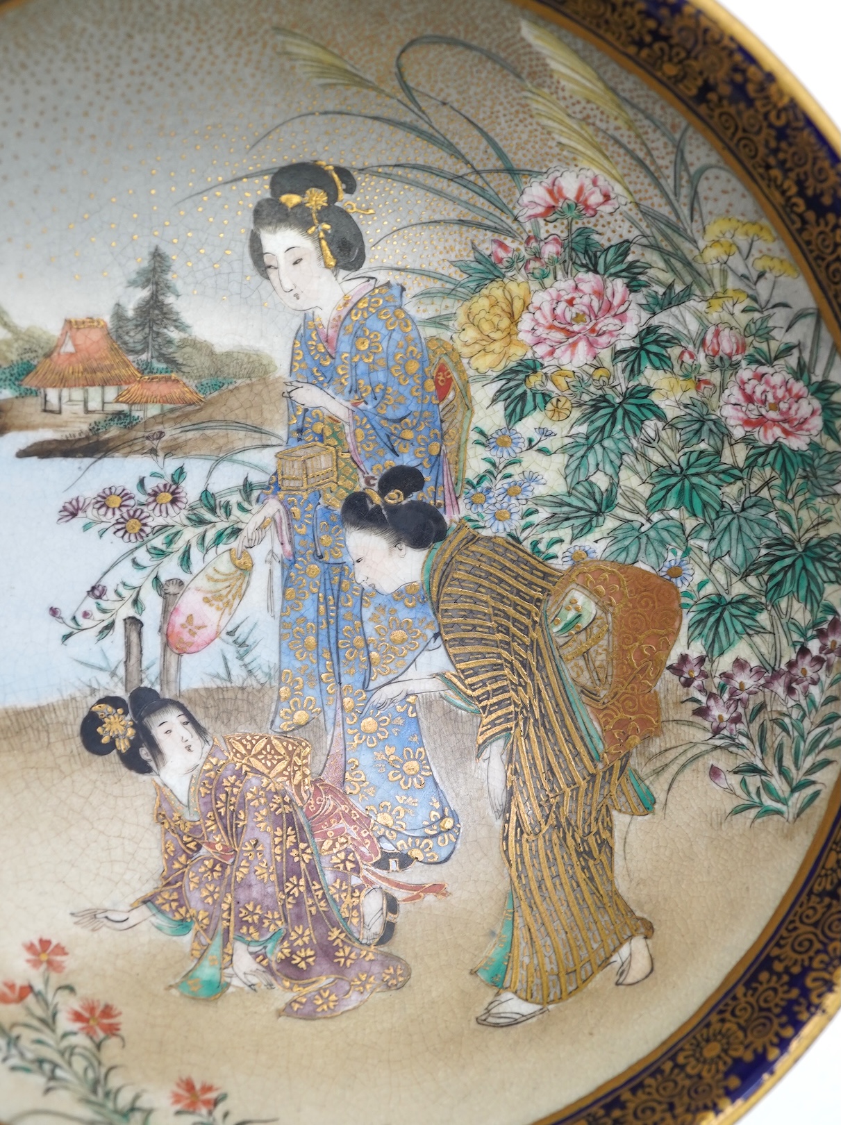 A Japanese Satsuma bowl, by Kinkozan, Meiji period